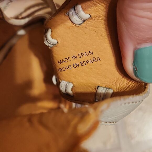 Pikolinos Women's White & Tan Heeled Sandals Size 37 US 6.5 - Picture 11 of 11